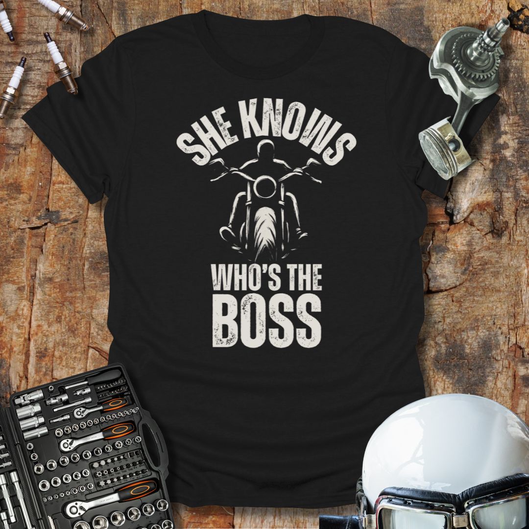 She Knows T-Shirt