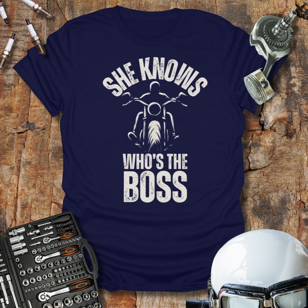 She Knows T-Shirt